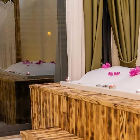 Ayse Sultan / Kalkan 4*