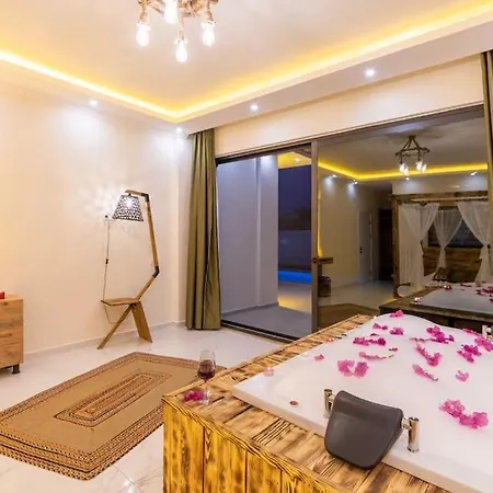 Ayse Sultan / Kalkan Hotel Kaş